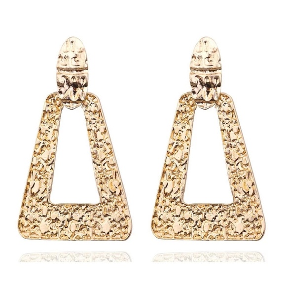 Jewelry - Gold Statement Doorknocker Earrings